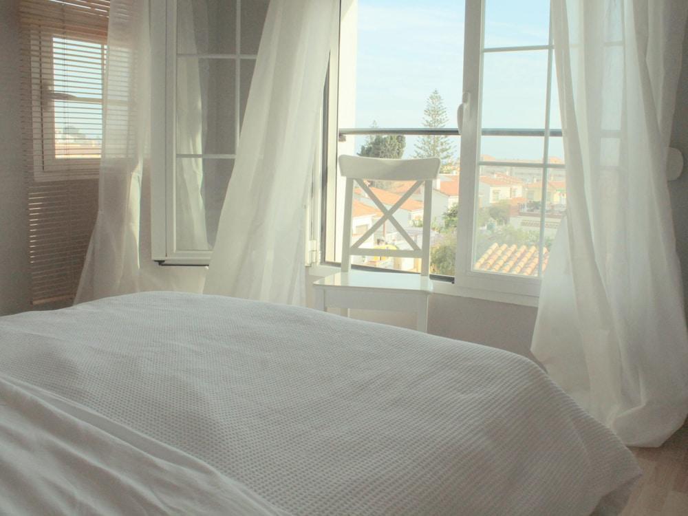 At Home In Malaga Stay & Solo Travellers 林孔-德拉维多利亚 外观 照片